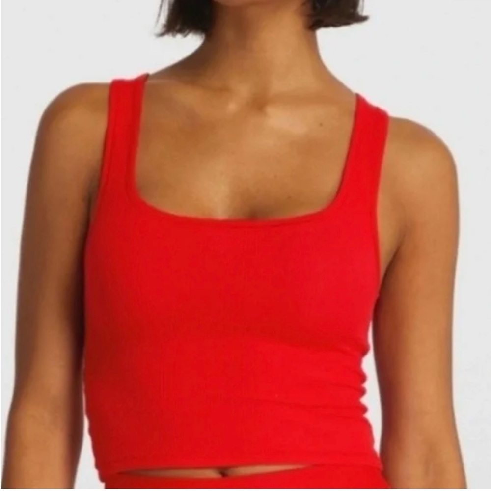 SKIMS Ribbed Tank Top - RED